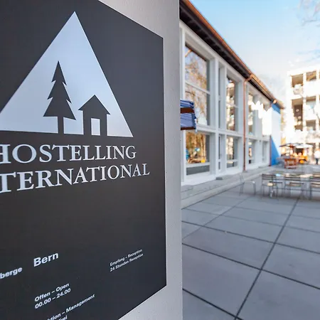 Youth Hostel *