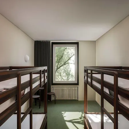 Hostel Youth Berno