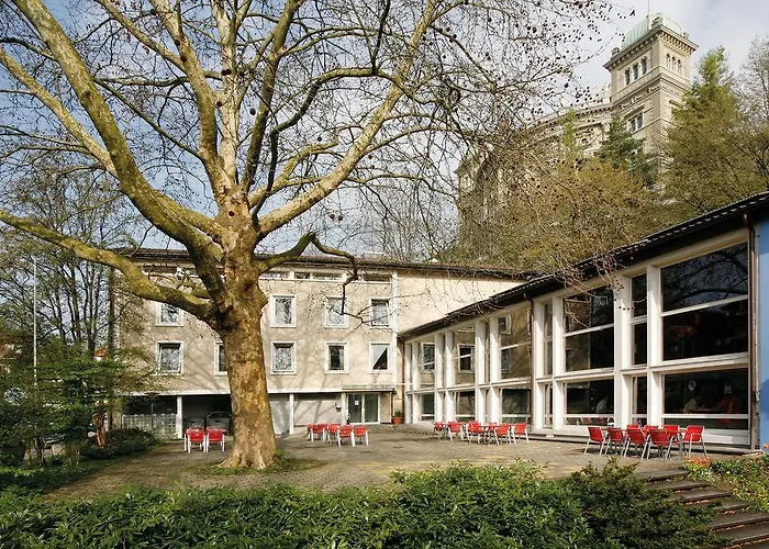 شباب بيرن يوث